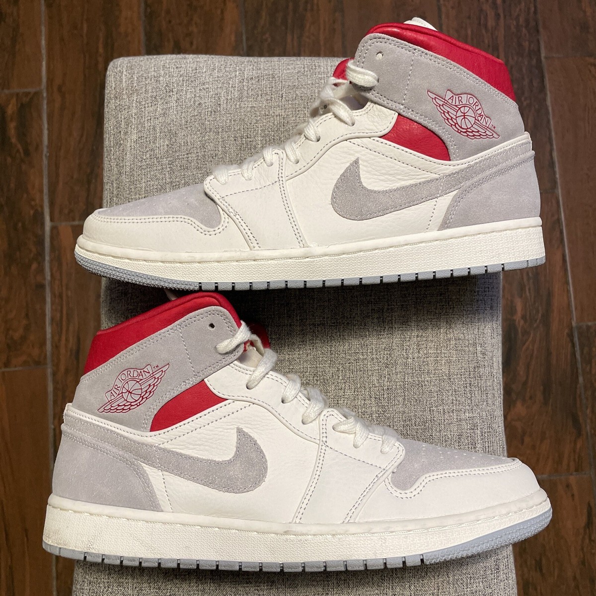 sneakersnstuff air jordan 1 mid