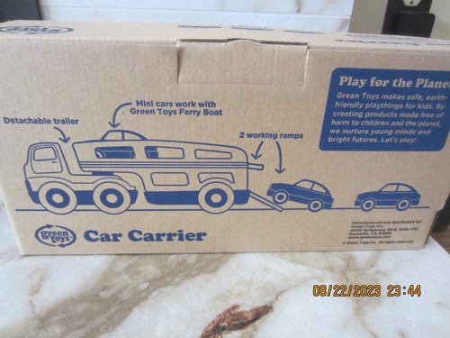 New Green Toys Car Carrier Plastic BPA Free 4 Piece Set Ages 3+ - Picture 3 of 3