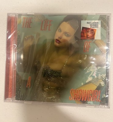 THE LIFE OF A SHOWGIRL CDサインPHOTO1① Taylor Swift The Life of a Showgirl CD Hand Signed Photo 1 | eBay
