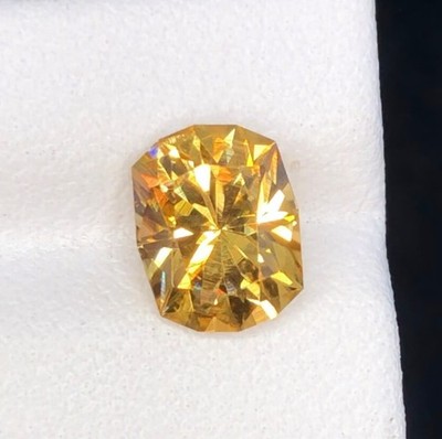 Precision Cut 2.28 CT Yellow Zircon Jewelry Making,Zircon Jewelry,Natural Zircon