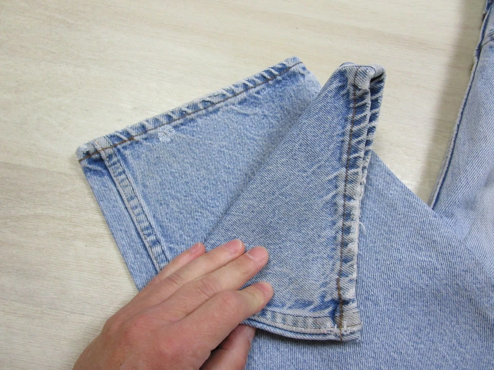 Vintage 1980's Levi's Strauss Jeans 32x33 Men's Orange Tab Distressed 0214 - Image 4 of 4