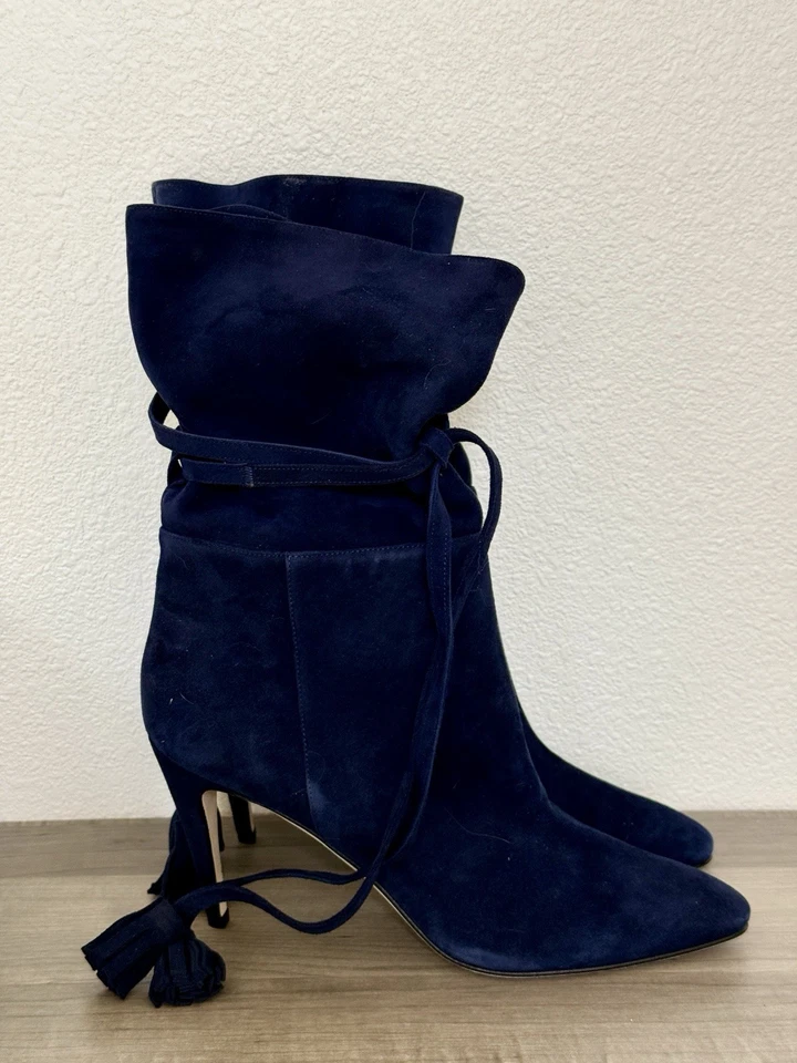 Manolo - Preciosas botas de corbata con borla de gamuza azul marino Foto 2 de 4