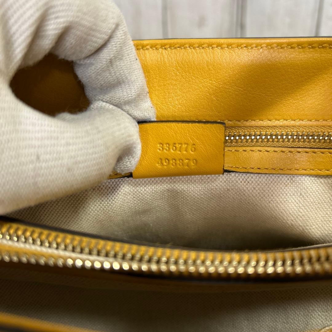GUCCI Micro GG Patent Leather Tote Bag Yellow Authentic Vintage thumbnail 19