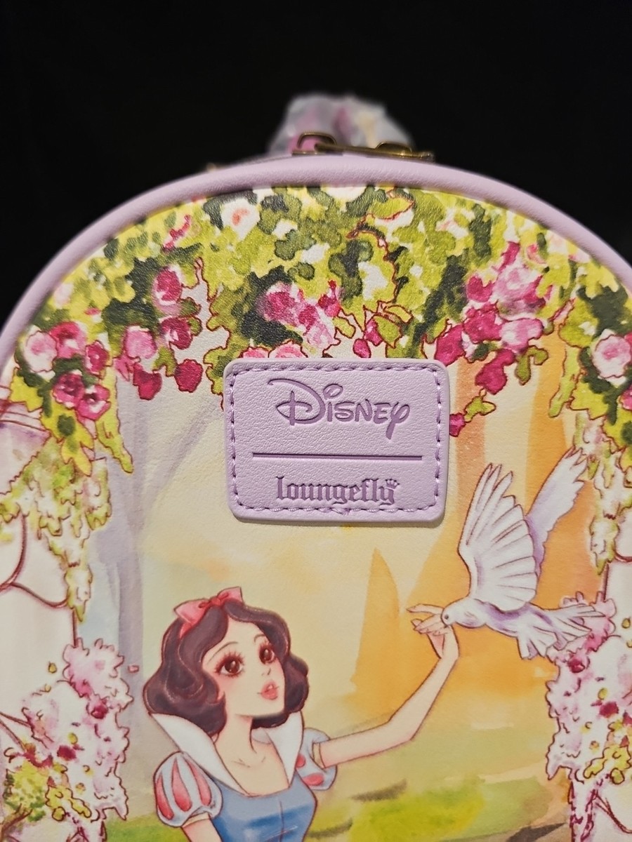 Loungefly Disney Snow White And The Seven Dwarfs Wishing  display picture 3