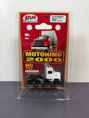 Atlas Motoring 2000 HO Scale Train Vehicle Ford LNT9000 Tractor Truck White 1227
