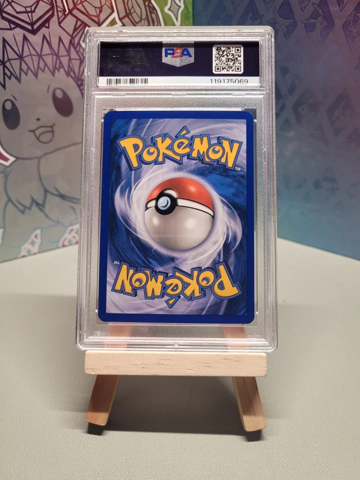 2006 POKEMON EX CRYSTAL GUARDIANS #4 CHARIZARD-HOLO PSA 8 - Image 2 of 2