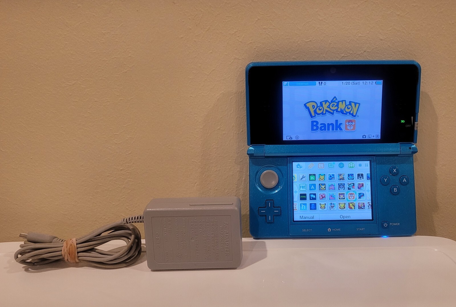 Nintendo 3DS Light Blue Region Free Console 32gb, Charger, Loaded with