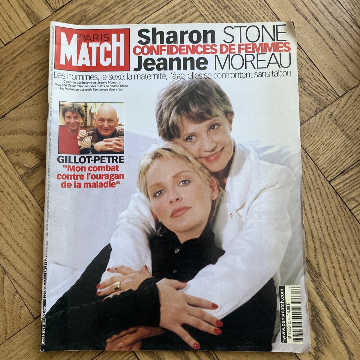 October 1998-Sharon Stone Jeanne Moreau interview-PARIS MATCH