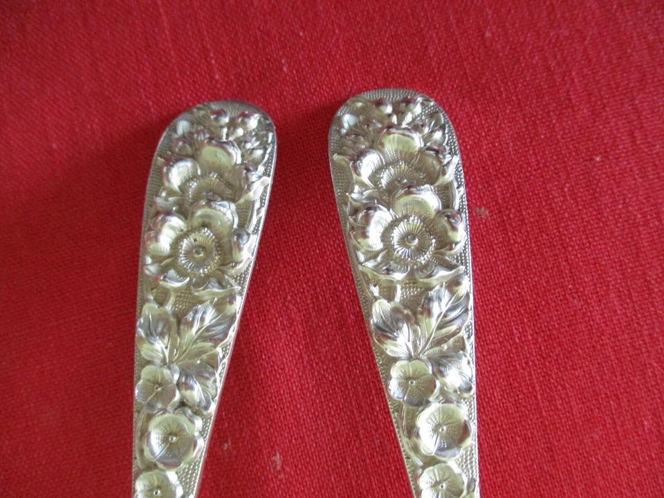 Stieff Solid Sterling Silver Serving Fork & Spoon, Repousse, 178 grams - Image 2 of 4