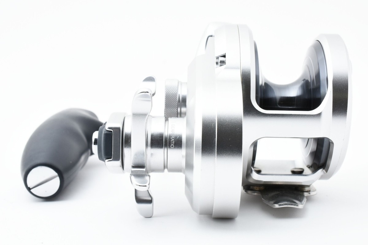 Shimano 17 Ocea Jigger 2000NRPG Jigging Reel Excellent+++