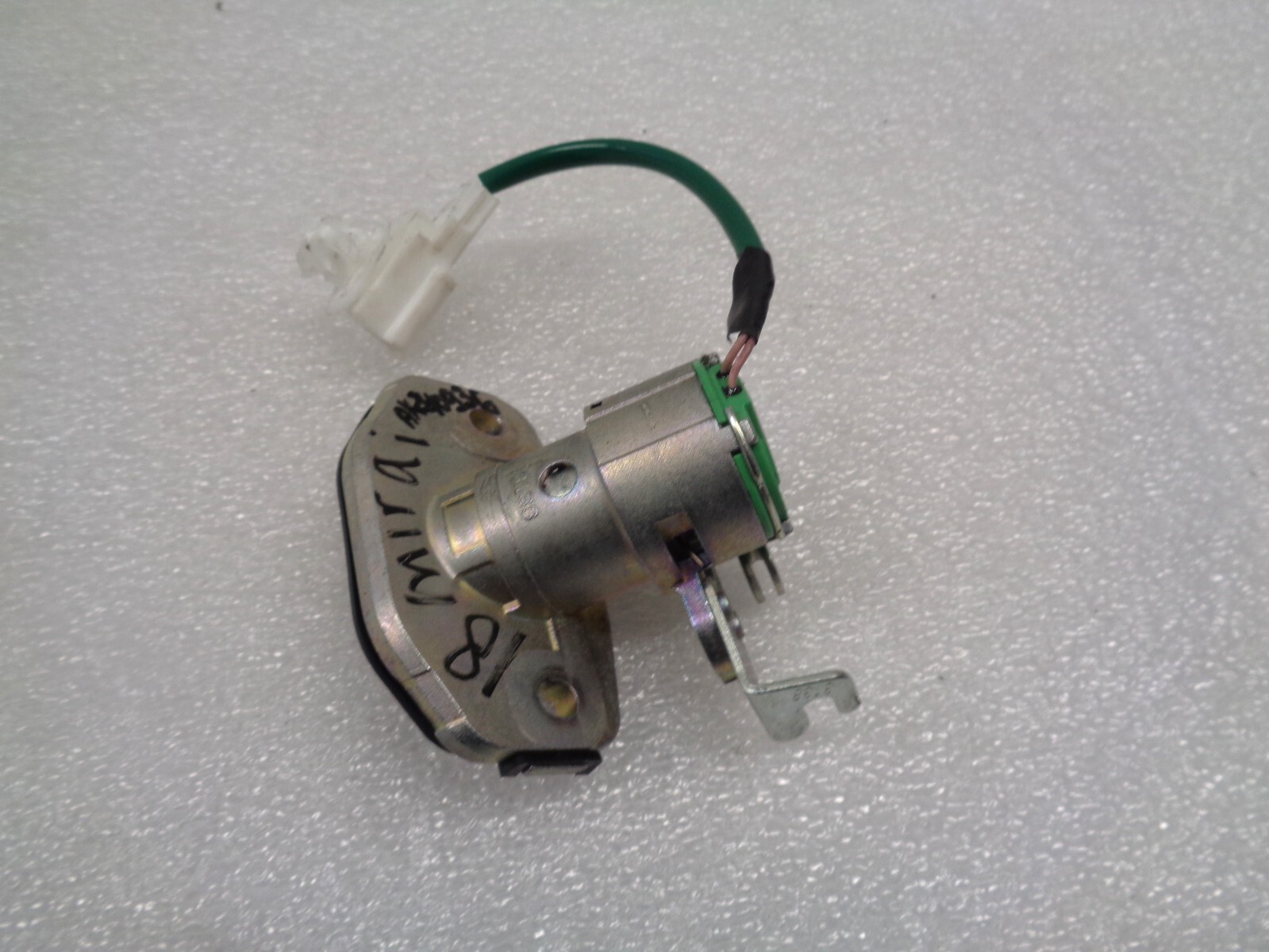 16-20 Toyota Mirai Smart Key Keyless Remote w/ Trunk Lock Cylinder OEM AK240936