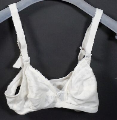 Vintage Maidenform 2320 Shape Me Sweetly Sexy Womens Bra Lingerie White Size 75A