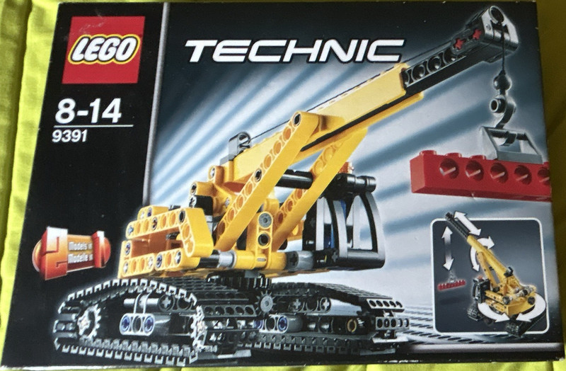 LEGO Technic Tracked Crane 9391 Complete Set Boxed Vehicles 218 Pieces sealed