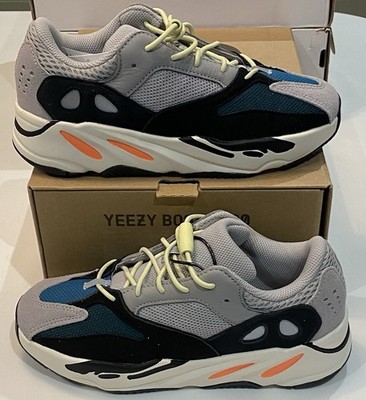 Yeezy Boost 700 ''Wave Runner'' (Kids) Gr. UK 2,5 / FU9005
