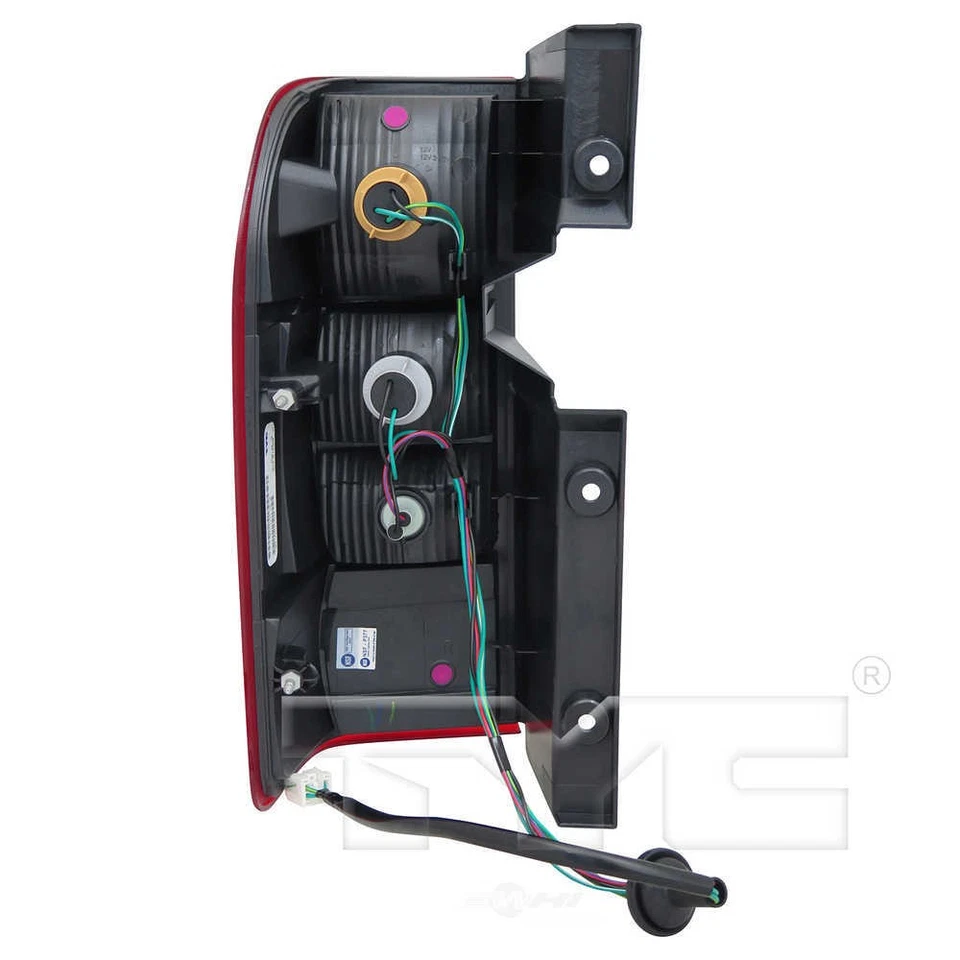 Conjunto de luz trasera para Nissan NV1500 2012-2018, NV2500, NV3500 TYC Foto 2 de 4