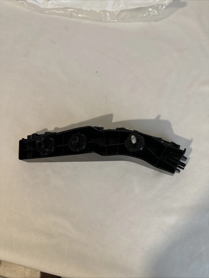 Genuíno 11-17 Jeep Compass para-choque dianteiro suporte direito 05182596AC - Imagem 4 de 4