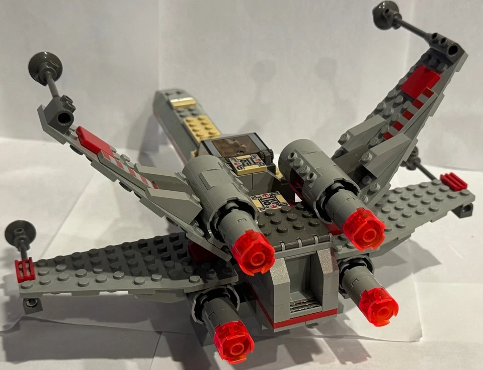 LEGO VINTAGE STAR WARS X-WING FIGHTER Set 7140: 100% Parts, Manual & Factory Box - Image 4 of 4