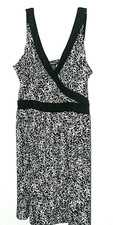 GLAMOUR SLEEVELESS BLACK AND WHITE WRAP DRESS 22W 2X PLUS SIZE DRESS NWT NEW