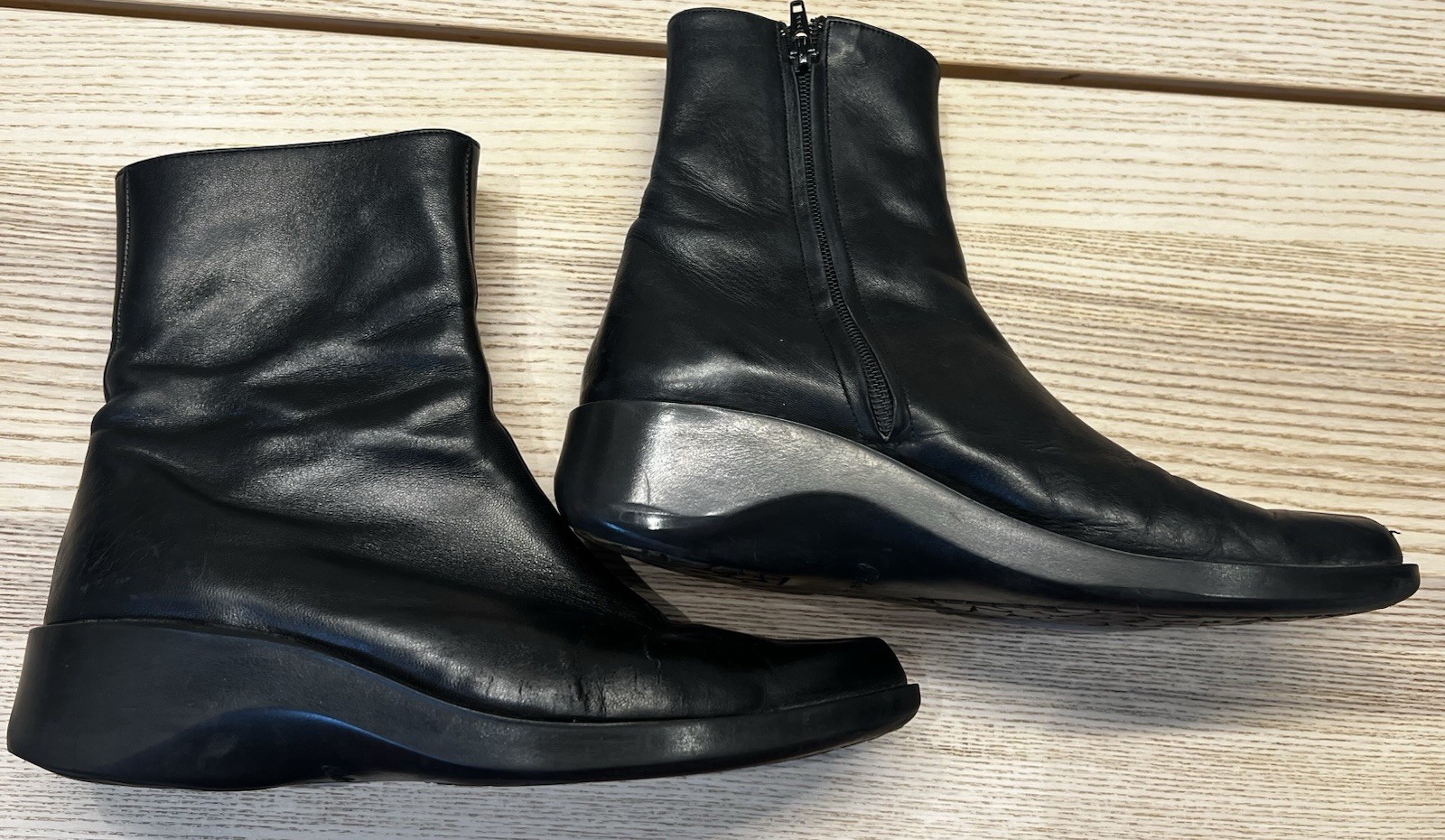 ROBERT CLERGERIE Women Leather Black Boots Size US 7.5