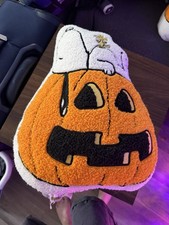 NWT  Peanuts Snoopy Halloween Pillow Pumpkin 2025 Sherpa