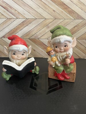 Vintage Homco brand Elf Christmas Santa figurine set of two. #5408(I think)
