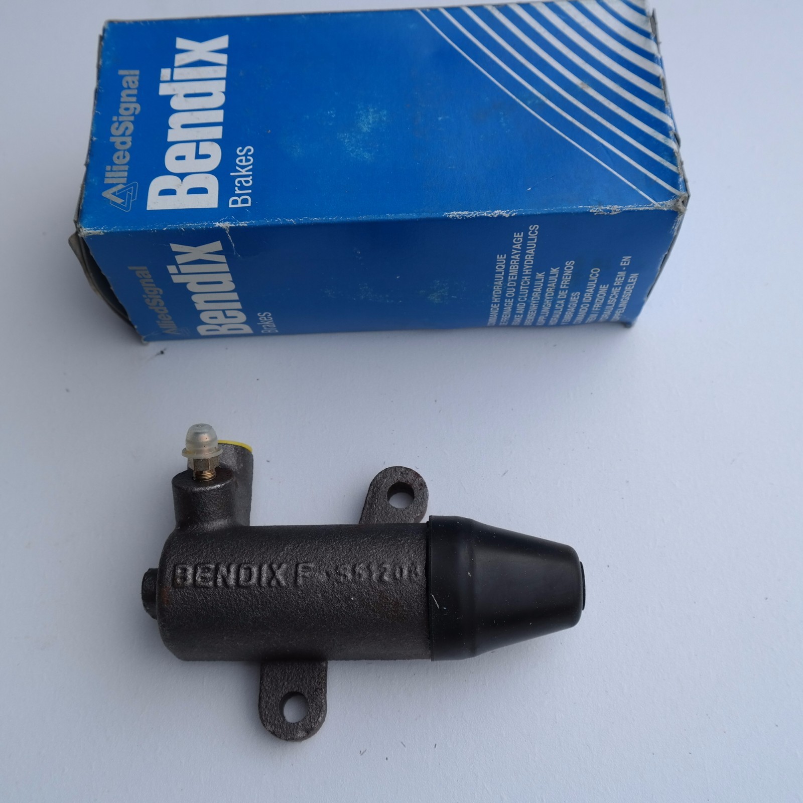 Récepteur embrayage Bendix 511505 pour rouler sereinement en Talbot Chrysler 180 aux rallyes