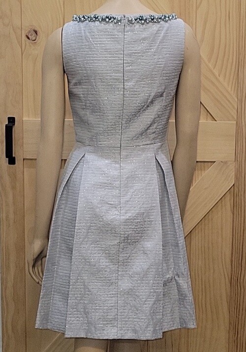 Tahari Light Gray Metallic Sleeveless Pearl Beaded Neck Fit & Flare Dress Sz 12