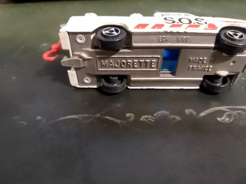 MAJORETTE Dodge Dépannage Carro Attrezzi 1:60   Dodge tow truck - Immagine 4 di 4