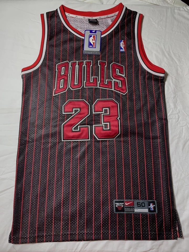 Camiseta deportiva vintage nuevas etiquetas Nike Michael Jordan Chicago Bulls a rayas jugadores 50 Foto 4 de 4
