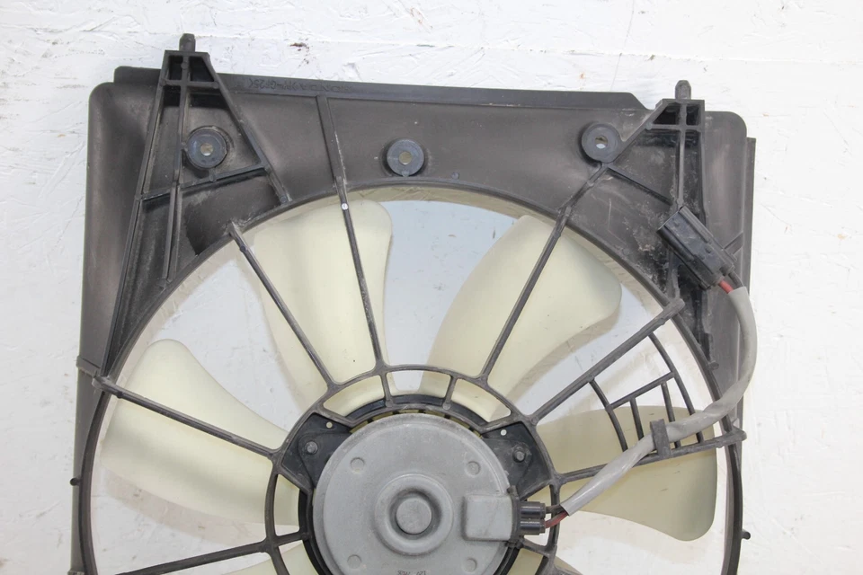 Ventilador radiador izquierdo Acura TL 2009-2014 OEM Foto 2 de 4