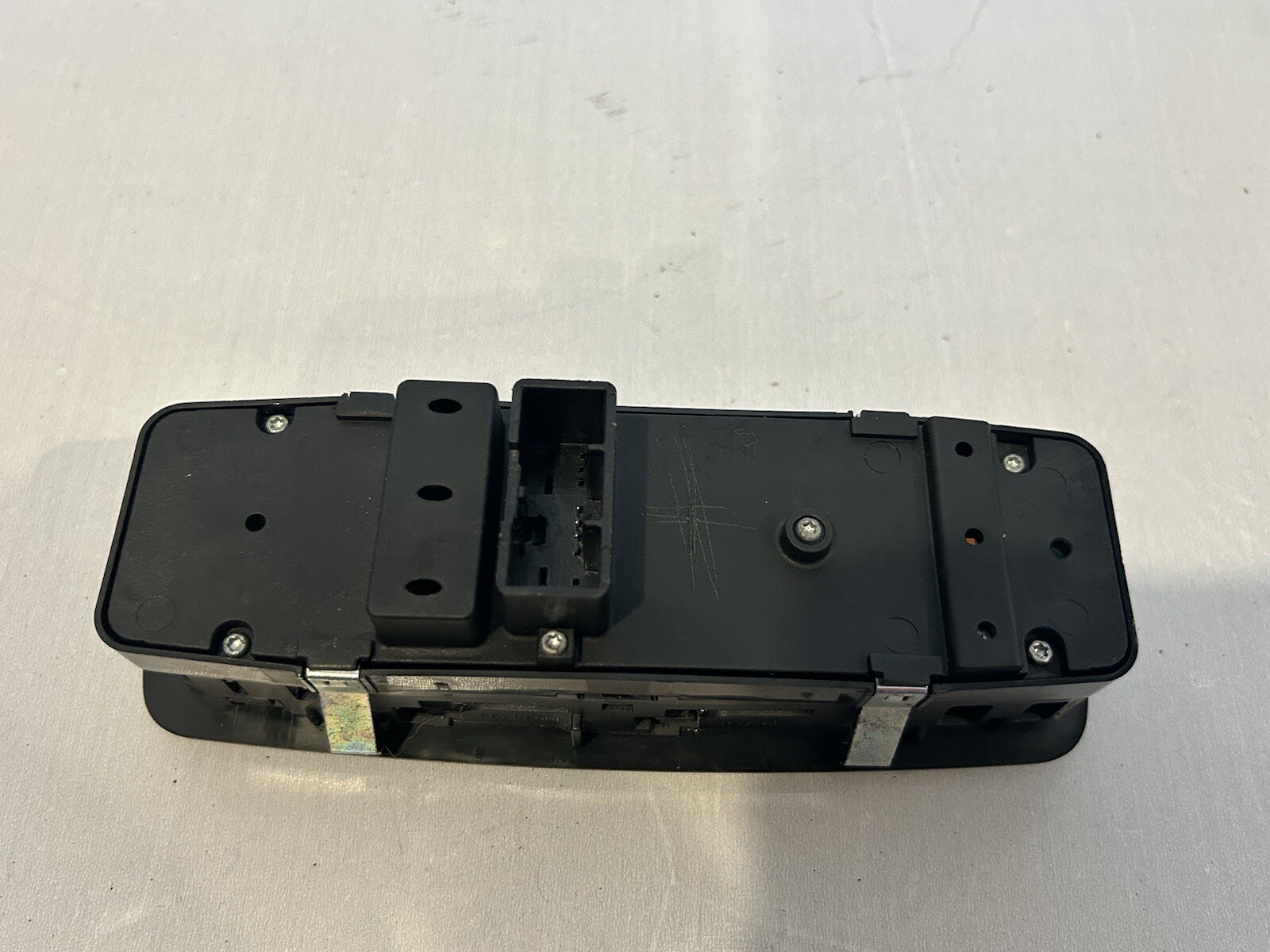 17 2017 MASERATI GHIBLI OEM FRONT DOOR MASTER WINDOW SWITCH 670025406