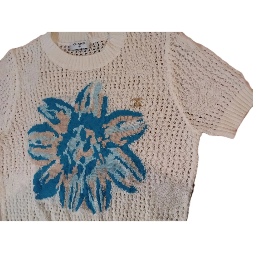 2 Chanel Sweaters, Blue flower Knit & Lightly Stressed Piece No Reserve Sz 38 40 - Image 4 of 4