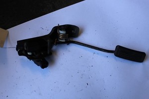 2001-2003 TOYOTA PRIUS ENGINE BAY FUSE RELAY BOX R3471 | eBay 2001 toyota prius fuse box 