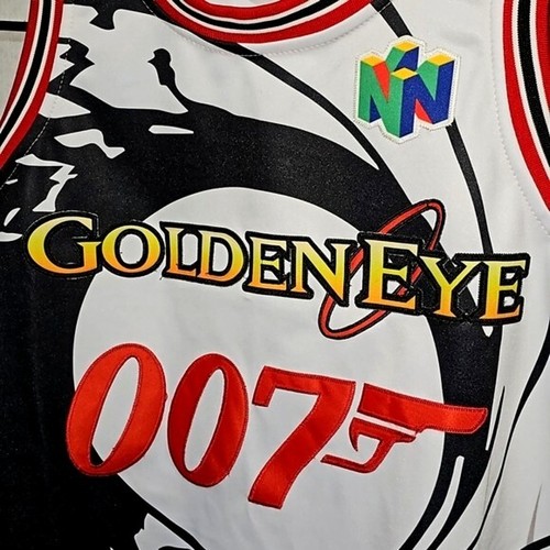 Golden Eye Nintendo 64 Classic James Bond 007 Jersey Medium NWT - Picture 3 of 10