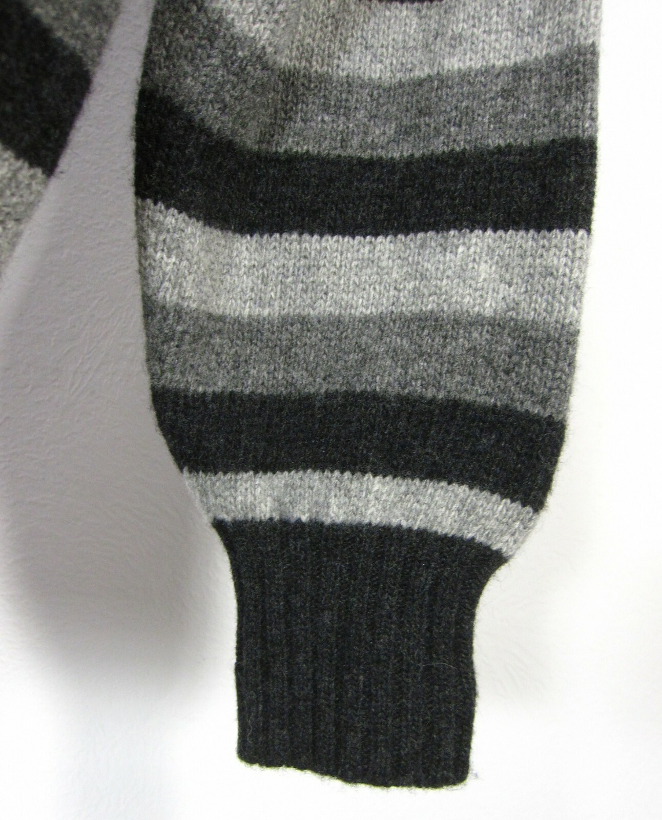 Mc George Long Sleeve Super Lambswool Made in Scotland Sweater L Large Gray image 4