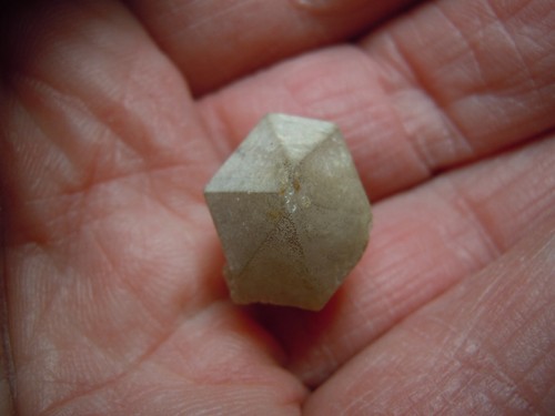 Quartz Crystal Frosted Natural Mined Point Arkansas 24 Carats - Picture 12 of 12