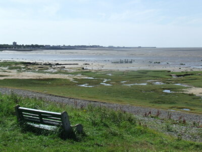 PHOTO  VIEW OF MORECAMBE BAY HEST BANK A VIEW ACROSS MORECAMBE BAY FROM HEST BAN