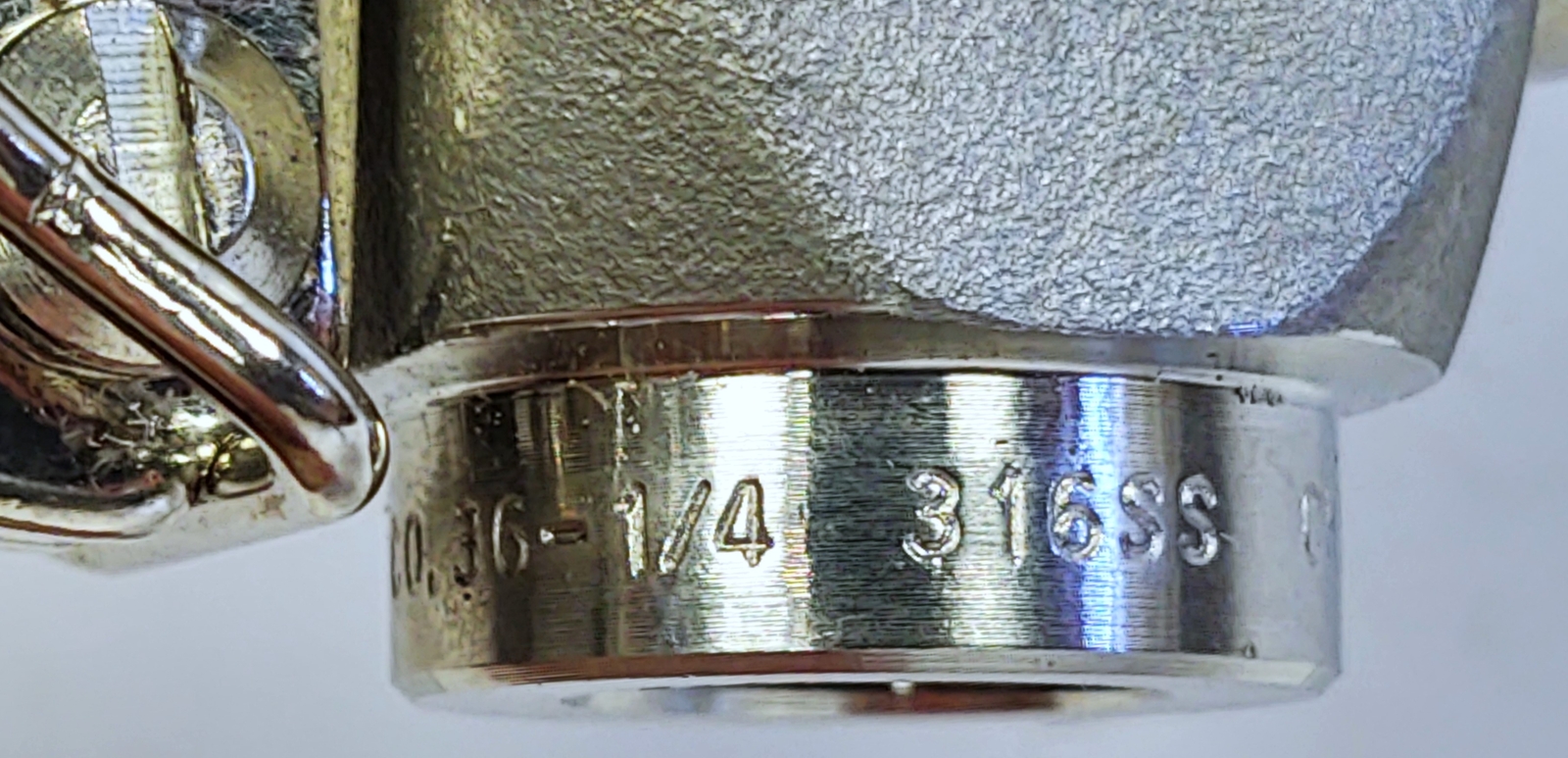 Spraying Systems AA36-1/4 36 Valve Spray Gun Valve