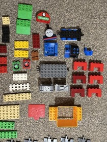 Lego DUPLO # 5554 Thomas Load & Carry Train Set 61 PC COMPLETE ~ No Box