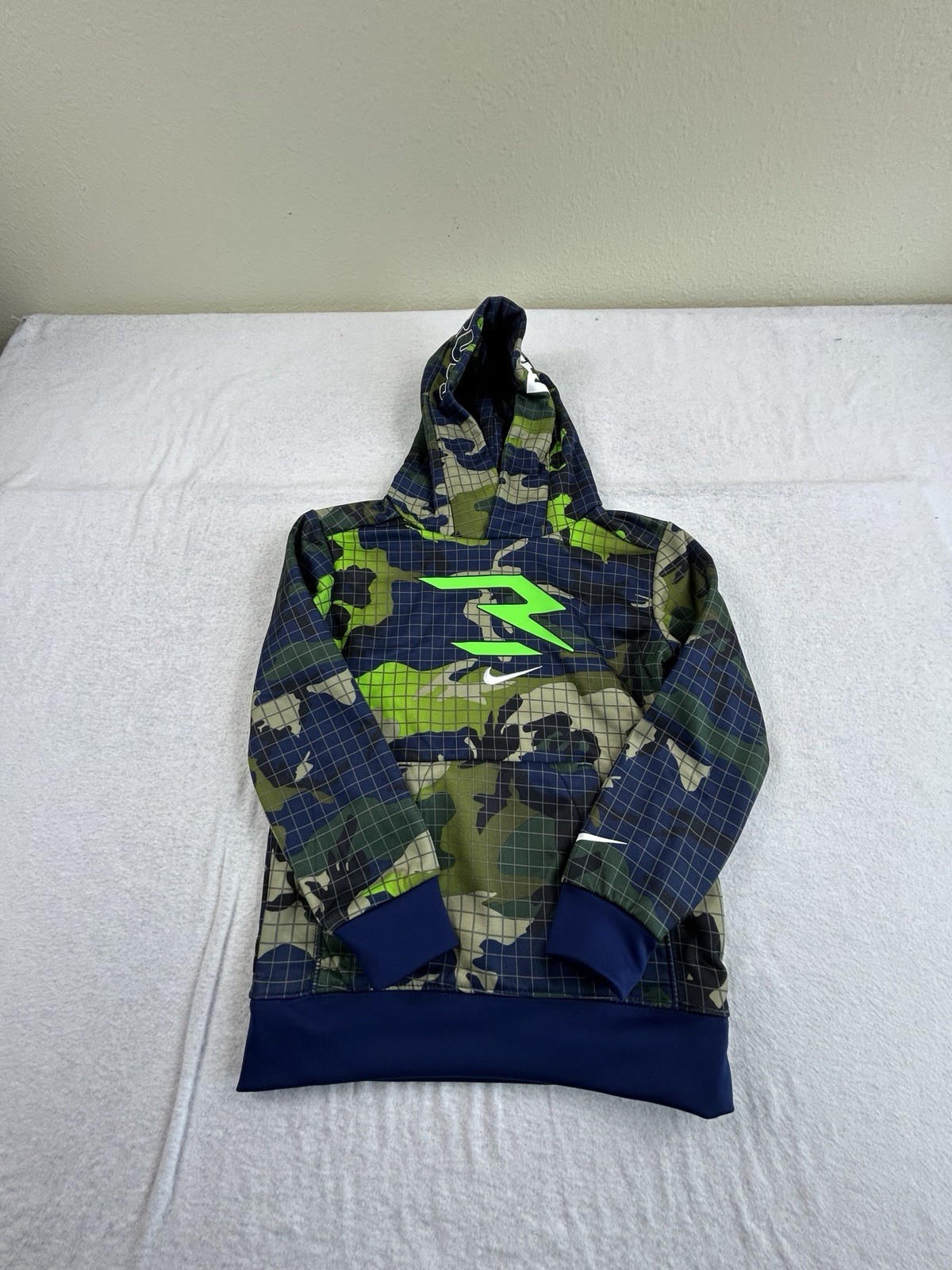 Picture 1 of 6