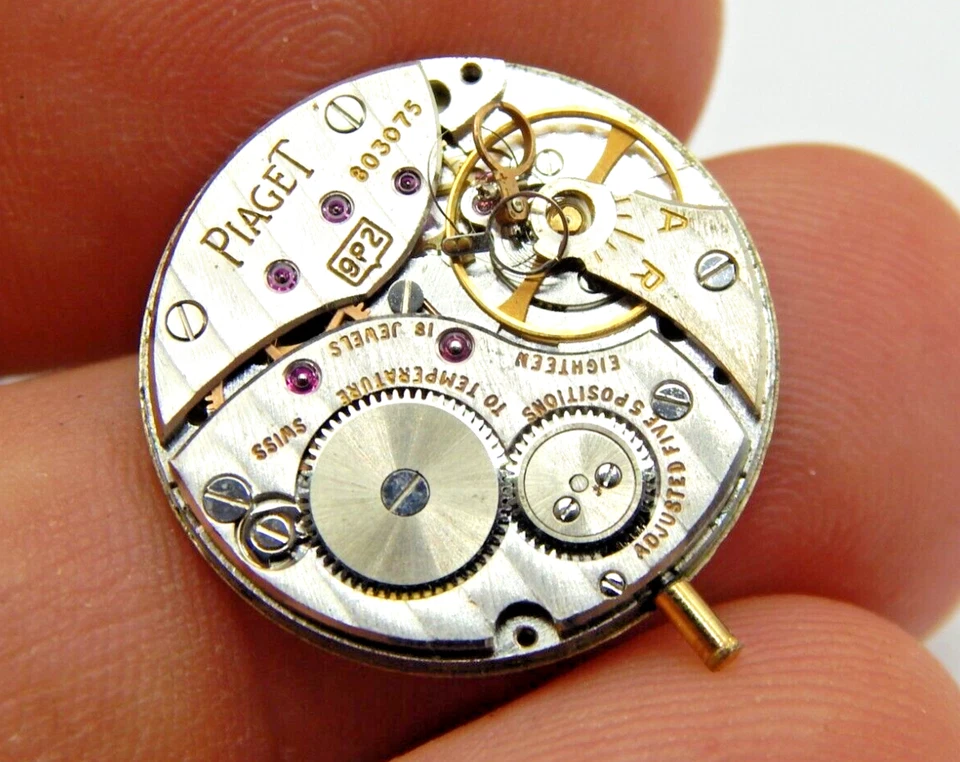 Piaget 18 jewel Cal 9P2 High Grade Wrist watch movement for parts or repair - Image 4 of 4