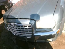 Passenger Right Fender Fits 05-10 300 541244