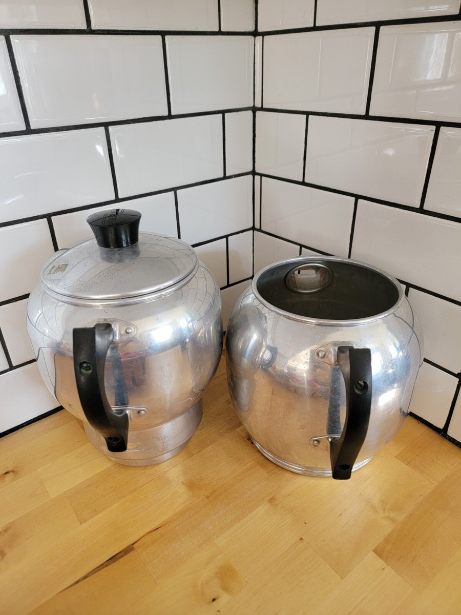 VINTAGE WEST BEND Aluminum Kwik-Drip 15cup Stove Top Percolator