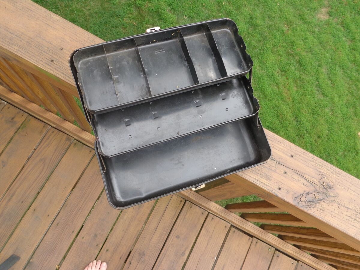 MY BUDDY FISHING BLACK Tackle Box METAL Falls City 2 Tray MY BUDDY FISHING BLACK Tackle Box METAL Falls City 2 Tray