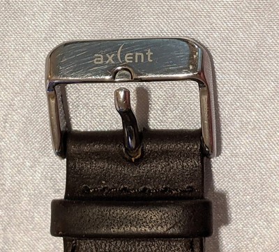 RARE Vintage Axcent Gravity Mens Quartz Watch X8510 Leather 