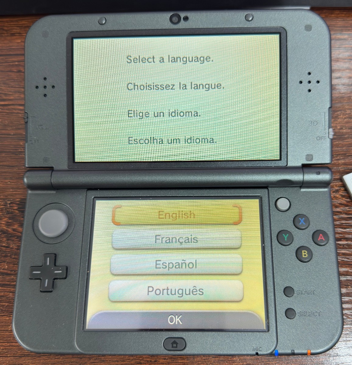 Nintendo New 3DS XL 4GB Handheld Gaming System Black (Great Cond