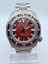 Zelos HAMMERHEAD V3 300M Titanium AUTO DIVE WATCH -'HAMMERED RED'  DIAL‼️