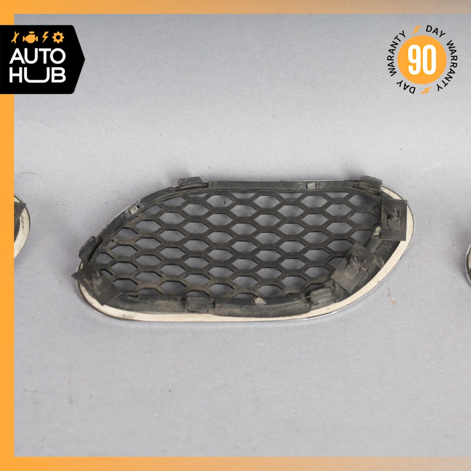 03-13 Maserati Quattroporte M139 Fender Grill Grille Vent Left Side Set OEM