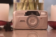 Minolta Freedom Zoom Orion 35mm Point and Shoot Camera