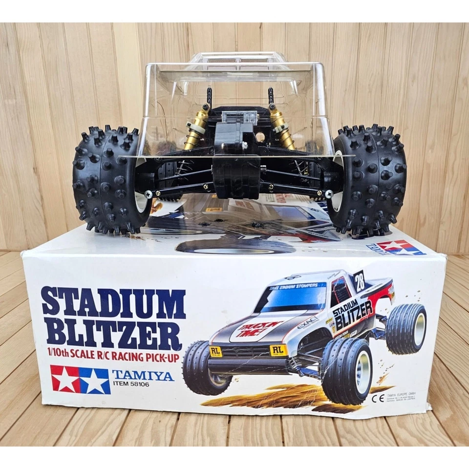 RARO Vintage 1992 Tamiya Stadium Blitzer 58106 + NUEVO Extras y NUEVO Cuerpo 50448 Foto 4 de 4